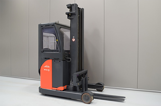 Rent a reach truck
